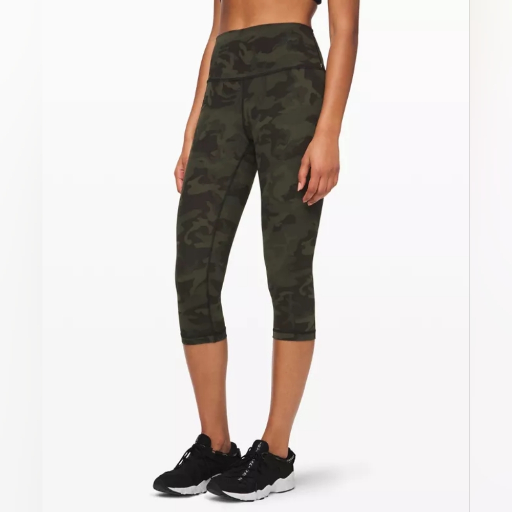 Wunder Under High-Rise 1/2 TightFull-On Luxtreme 17 size 8